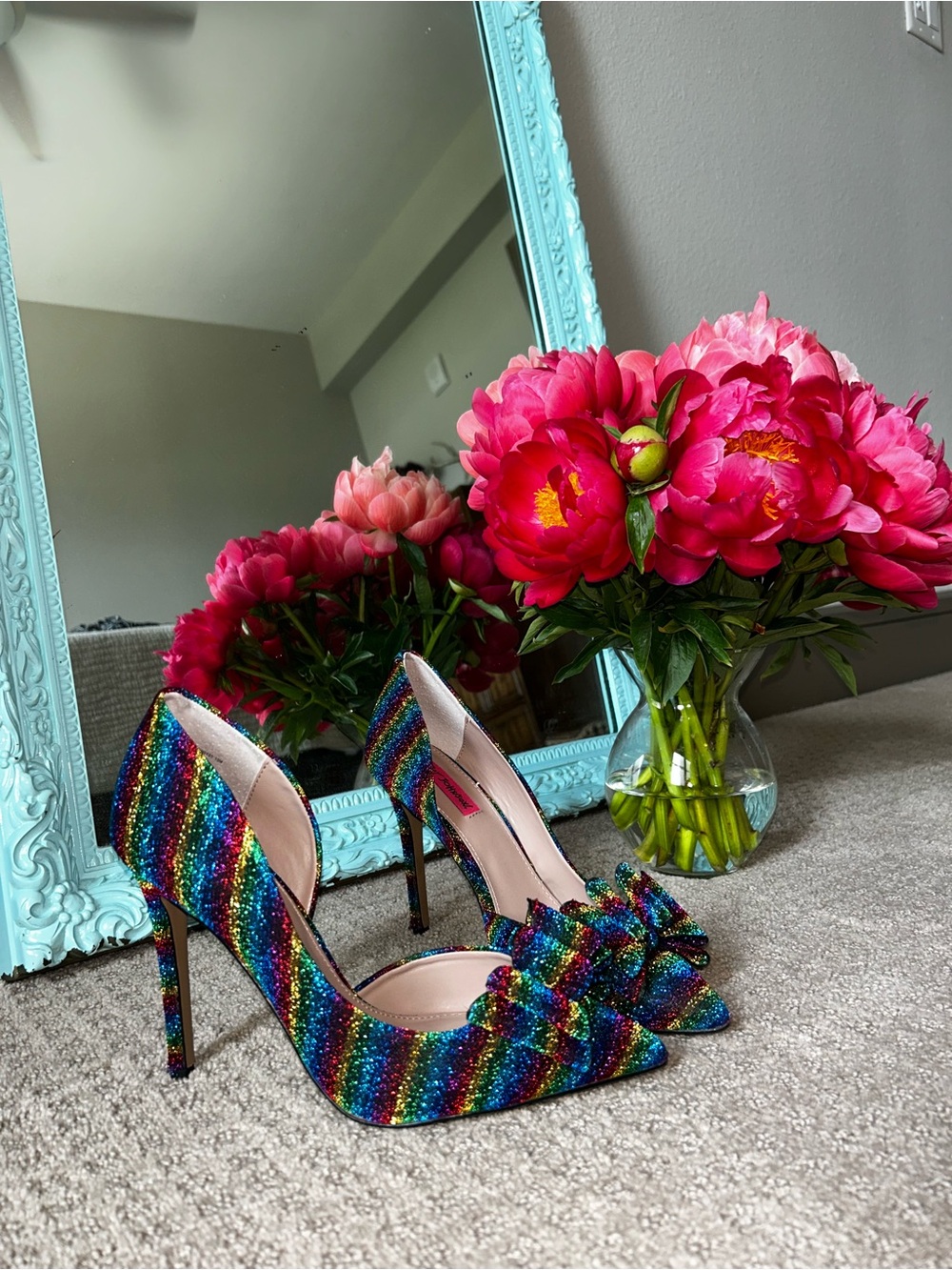 Women's Rainbow Glitter Pointed-Toe Stilettos